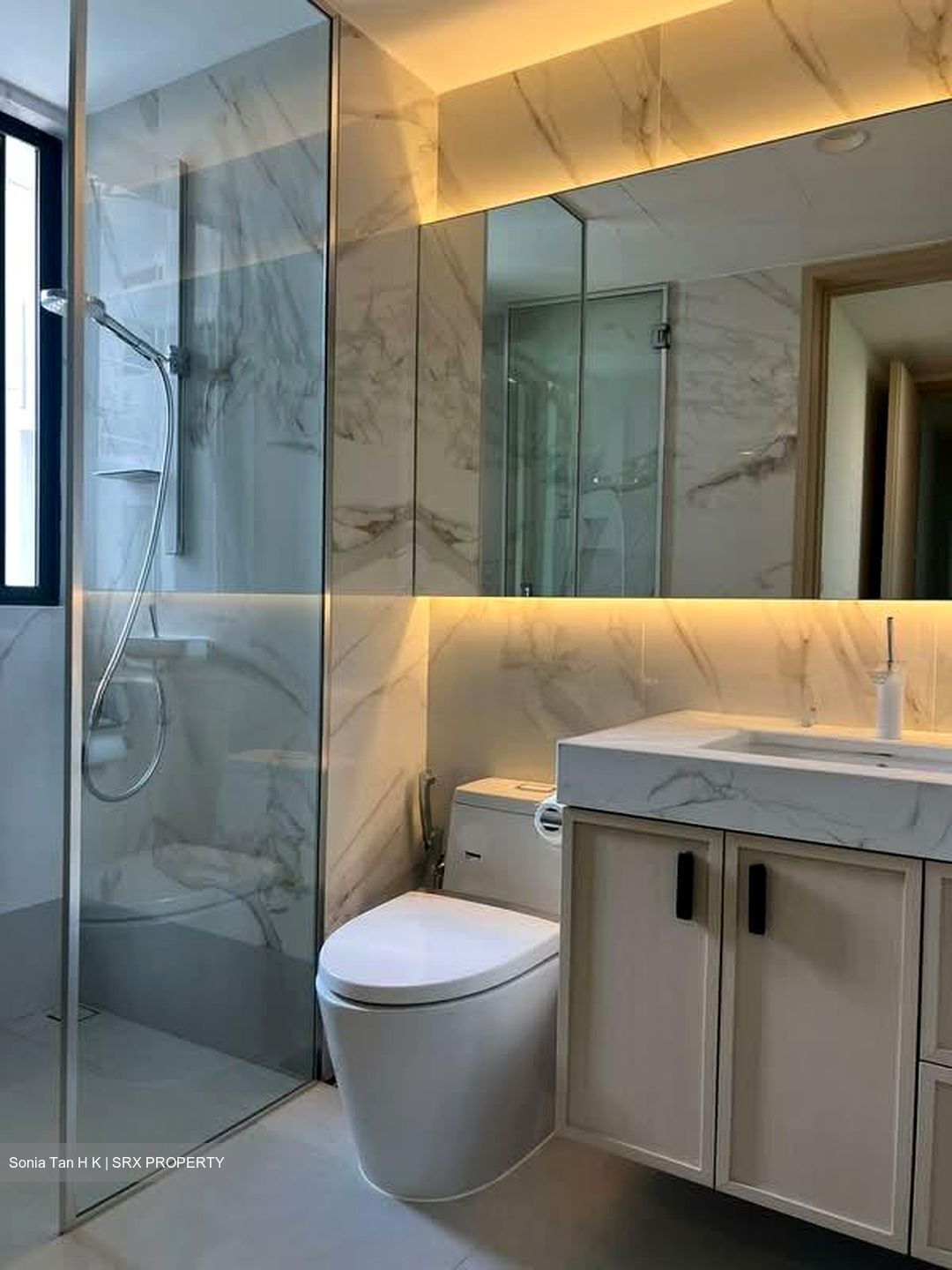 Kingsford Waterbay (D19), Apartment #560763011